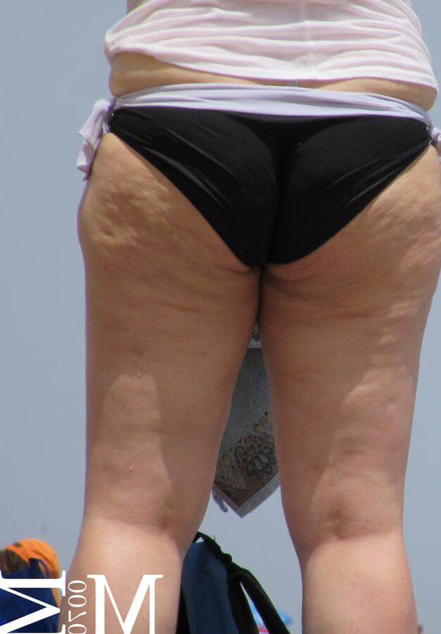 Epic Beach Voyeur (Samples) HOT!