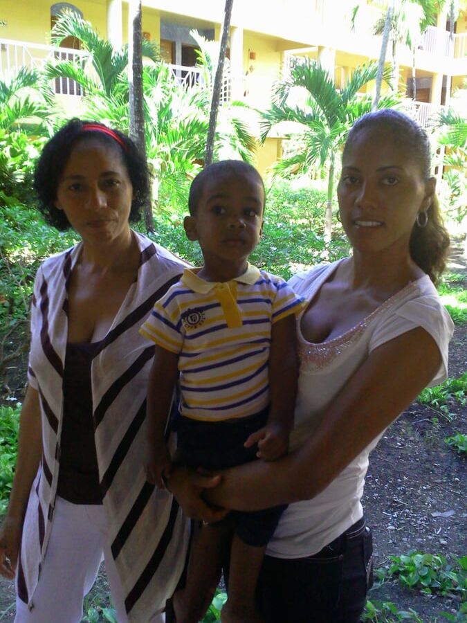 hot and dirty caribian ebony mom goes naked and horny
