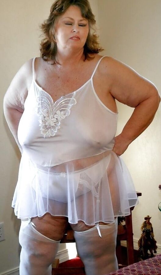 Older and hot (Brafree)