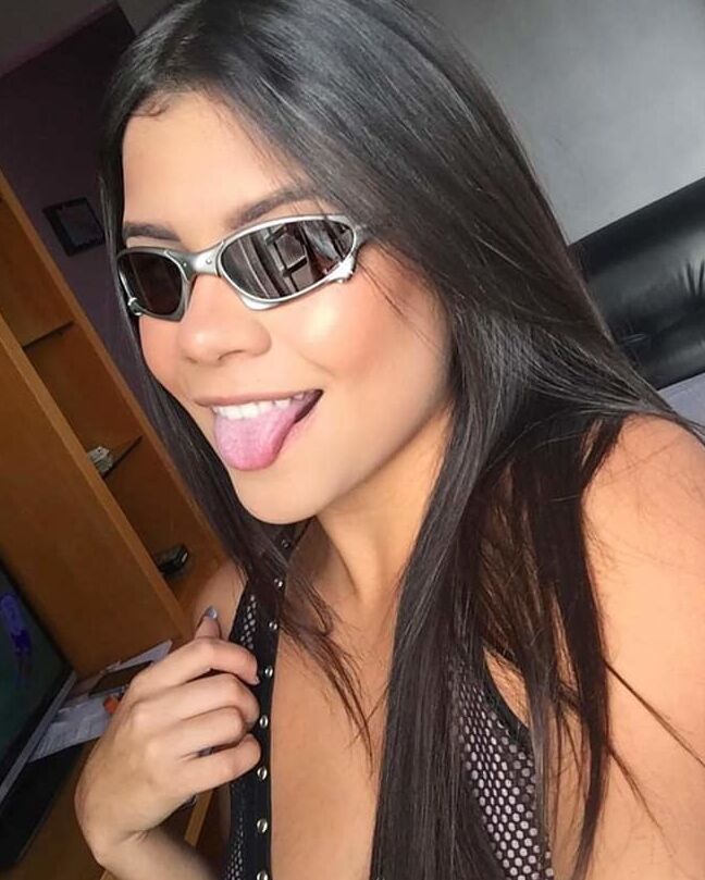 TESUDAS GOSTOSAS DE OAKLEY