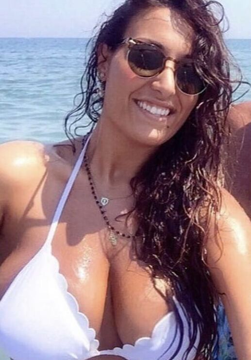 Amica Tettona