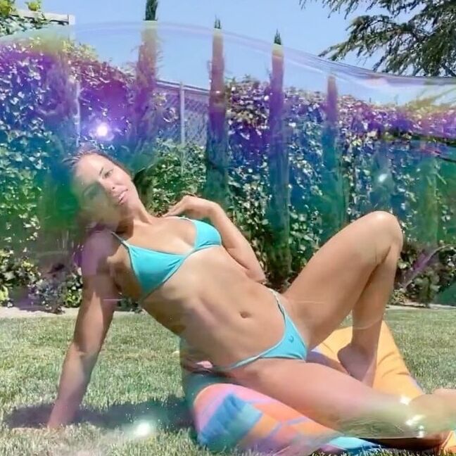 Adriana Chechik - Instagram pics