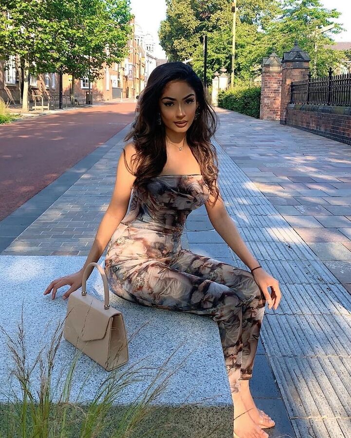 Sexy Paki sluts