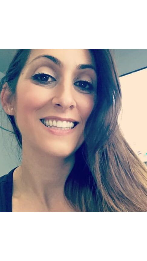 Une MILF Turque (A Turkish MILF)