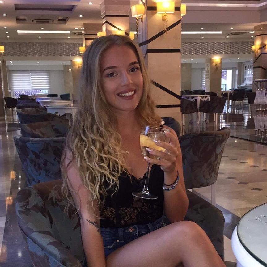 Stupid Chav Sluts- Mollie Pear