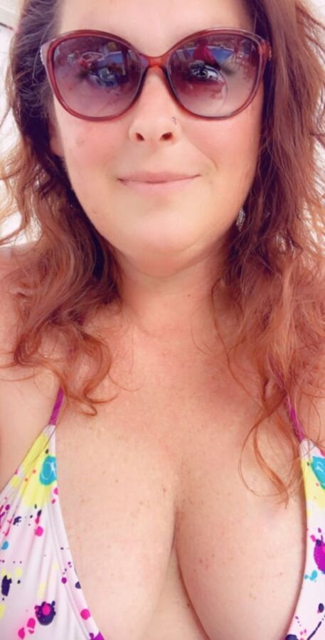 Naughty Wife (She loves comments)