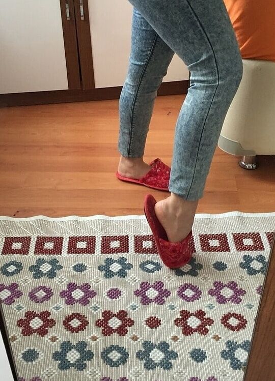 Turkish women non-nude but very sexy