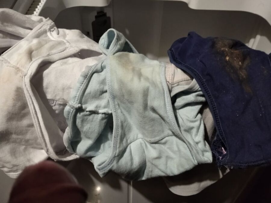 mom&;s used panties