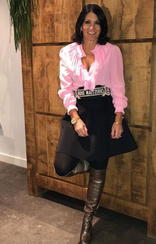 Insta Milfs &amp; Gilfs Wearing Boots