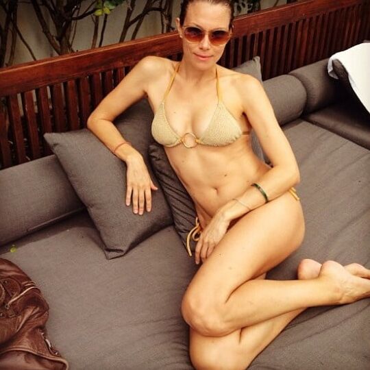 Greek Celebrity : Vicky Kagia