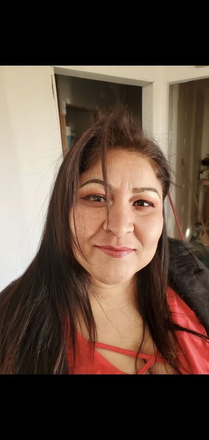 Esposa de east LA ca  whore $ do anything