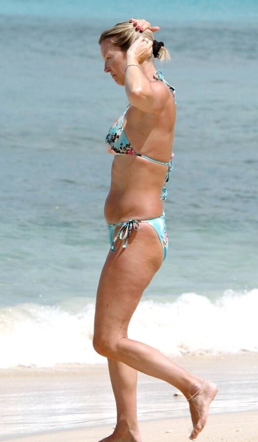 Gillian Taylforth, British Celebity, Eastenders MILF NN