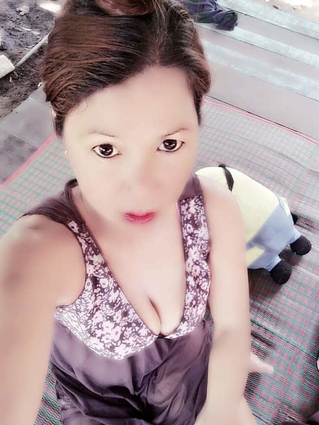 Puki ibu pelacur