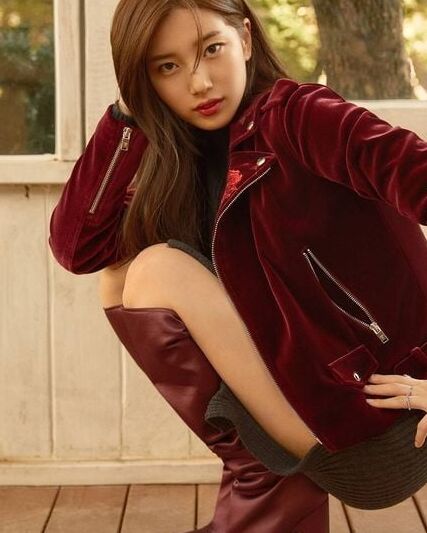 Female Celebrity Boots &amp; Leather - K-Pop