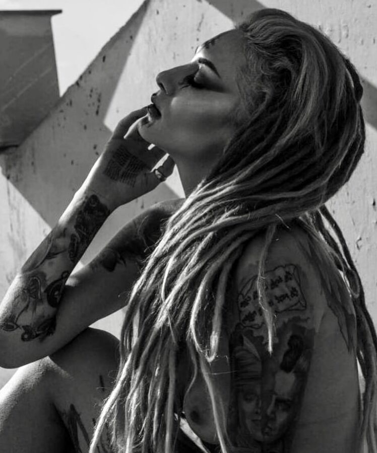 Lena Scissorshands