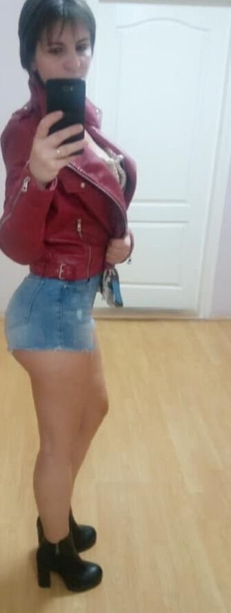 Big ass Serbian milf Goca