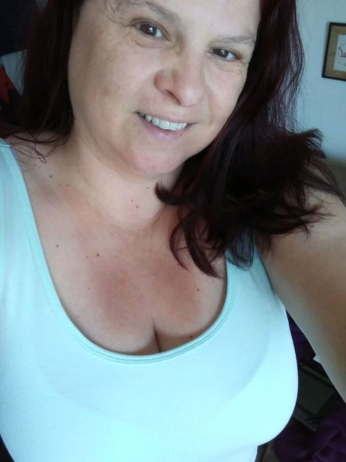 Hot Horny Cougars