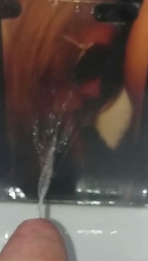 amateur slut piss tribute photos