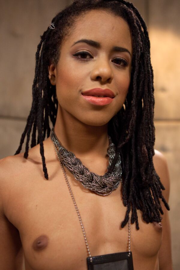 Bella Mistress Sadic