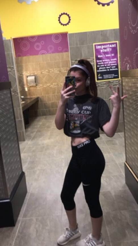 Vanessa McCornell exposed and available for all