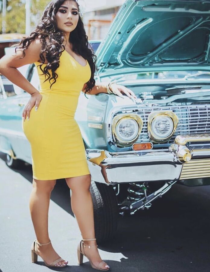 Cholas Hoodrats and Lowrider girls