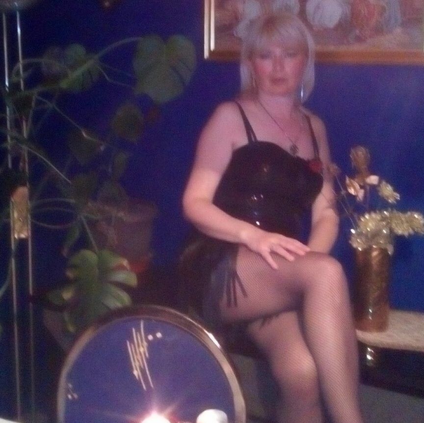 clothed mature blondes