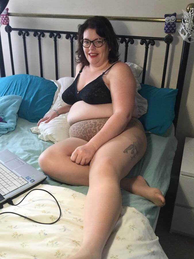 Cam show and Skype outfits