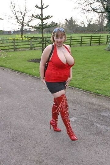 Women That Dress Like Sluts outside