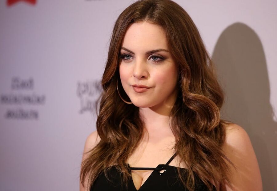Liz Gillies is such a fuckslut