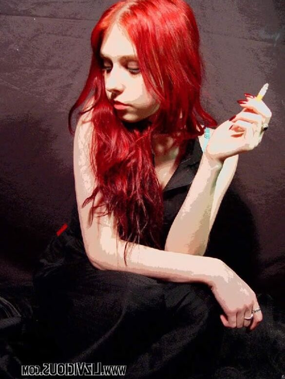 Argentinian Latina Smoking Goth bitch whore