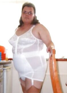 preg sexy mum