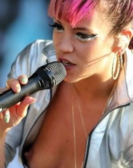 Lily Allen Great Nipple Slip Collection