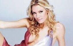 Greek Celebrity : Vicky Kagia