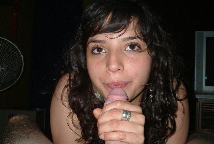 Kokines love fellatio