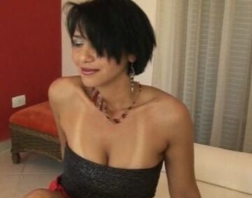LATINAS PICS
