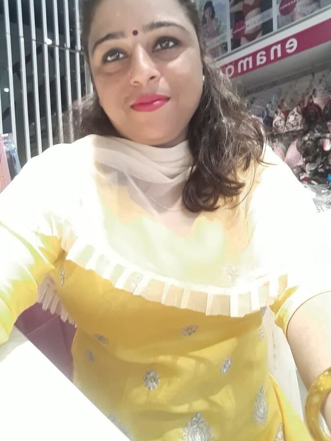 Big Bobby Paki Horny Sexy Bhabhi
