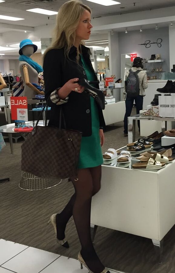 Pantyhosed Shopping - Arrogant Blonde Cunt