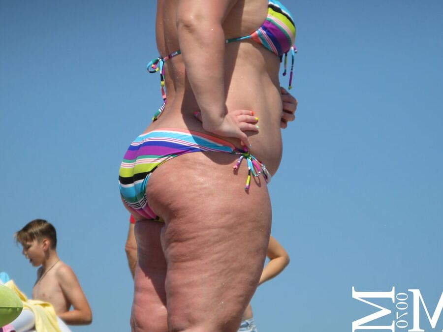 Epic Beach Voyeur (Samples) HOT!