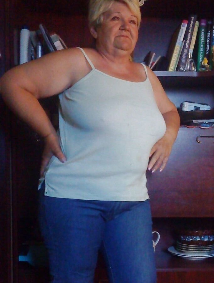 Older and hot (Brafree)