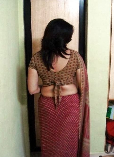Hydrabad aunty show nude