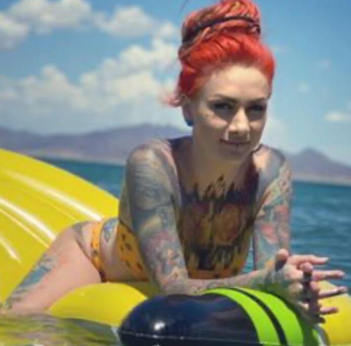 Lena Scissorshands