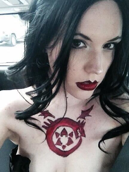 Amber lee conners (amazing looking voice actress)