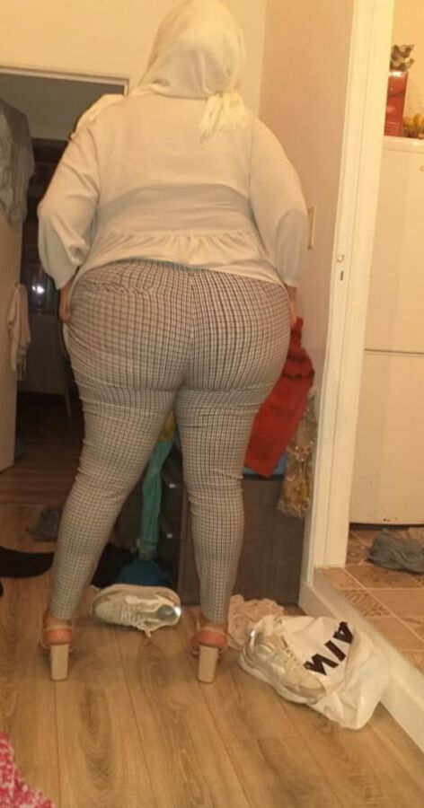 Desperate Singel Arab Moms who want the BBC