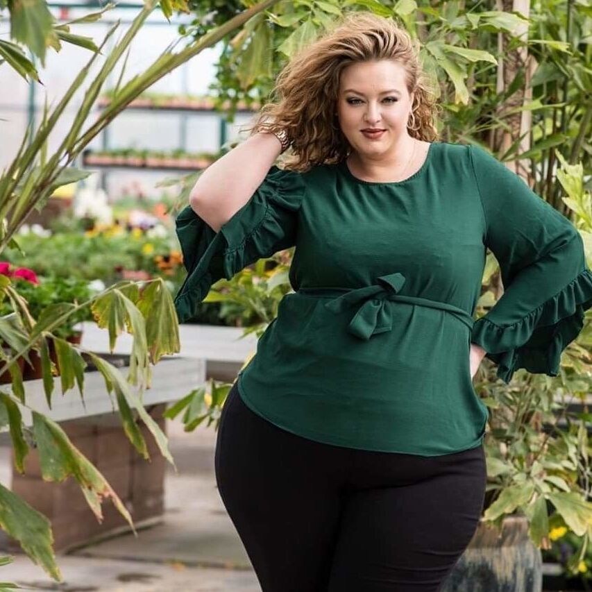 Fabulous and beautiful chubby with a huge exquisite butt