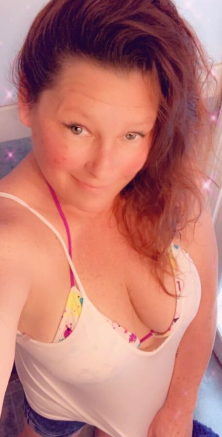 Naughty Wife (She loves comments)