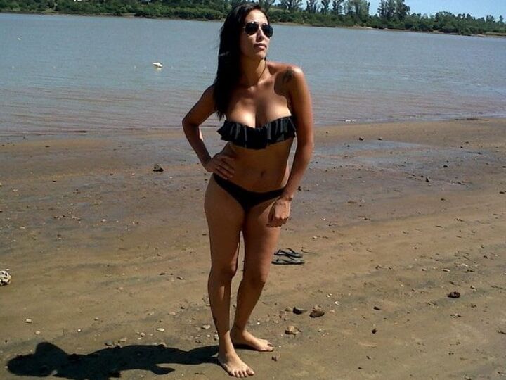 MILF Wives - Bikinis -