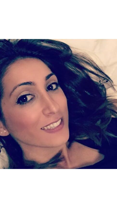 Une MILF Turque (A Turkish MILF)