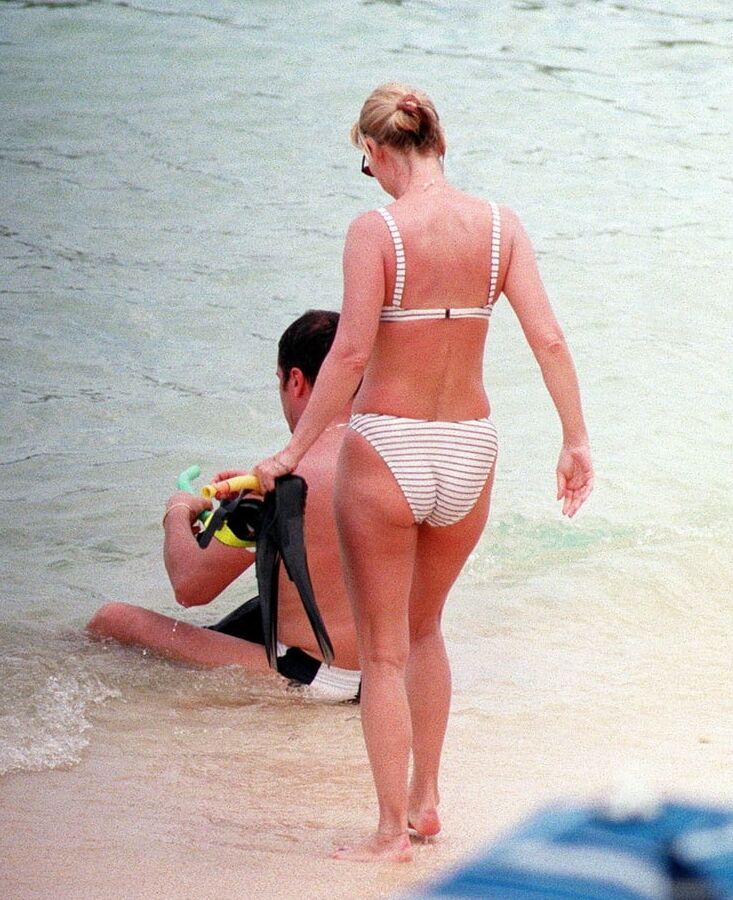 Gillian Taylforth, British Celebity, Eastenders MILF NN
