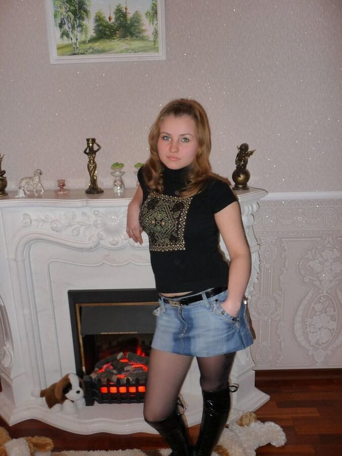 redhead in stockings showing pussy