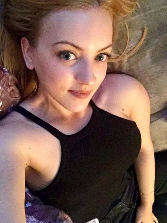 EMA Young mom sexy